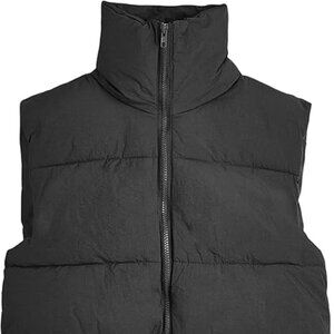 NWT Women's Black Cropped Zip Up Stand Collar Puffer Vest Size Medium